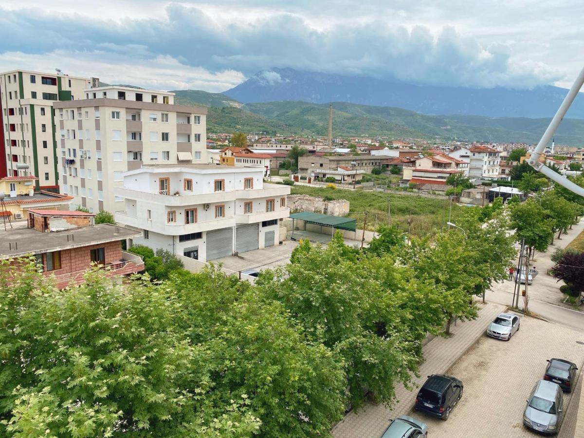 Chloe Apartament Берат Екстериор снимка