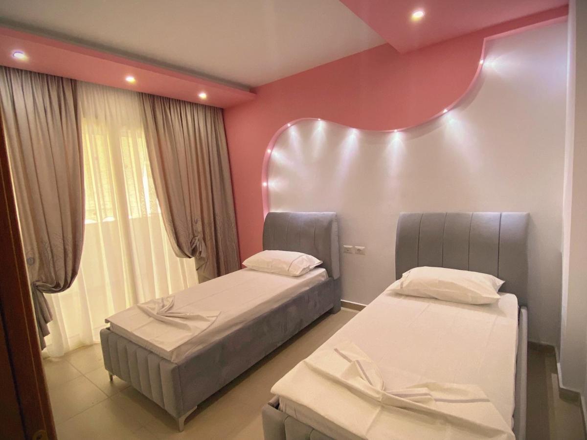Chloe Apartament Берат Екстериор снимка